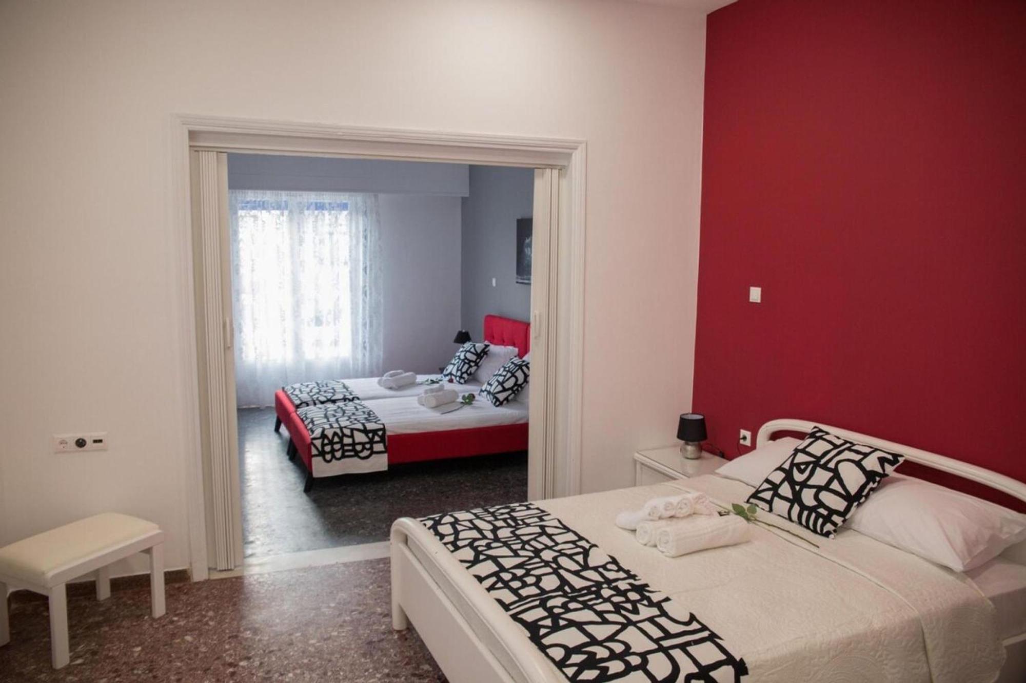 Aimou Studio'S Apartment'S Пирей Экстерьер фото
