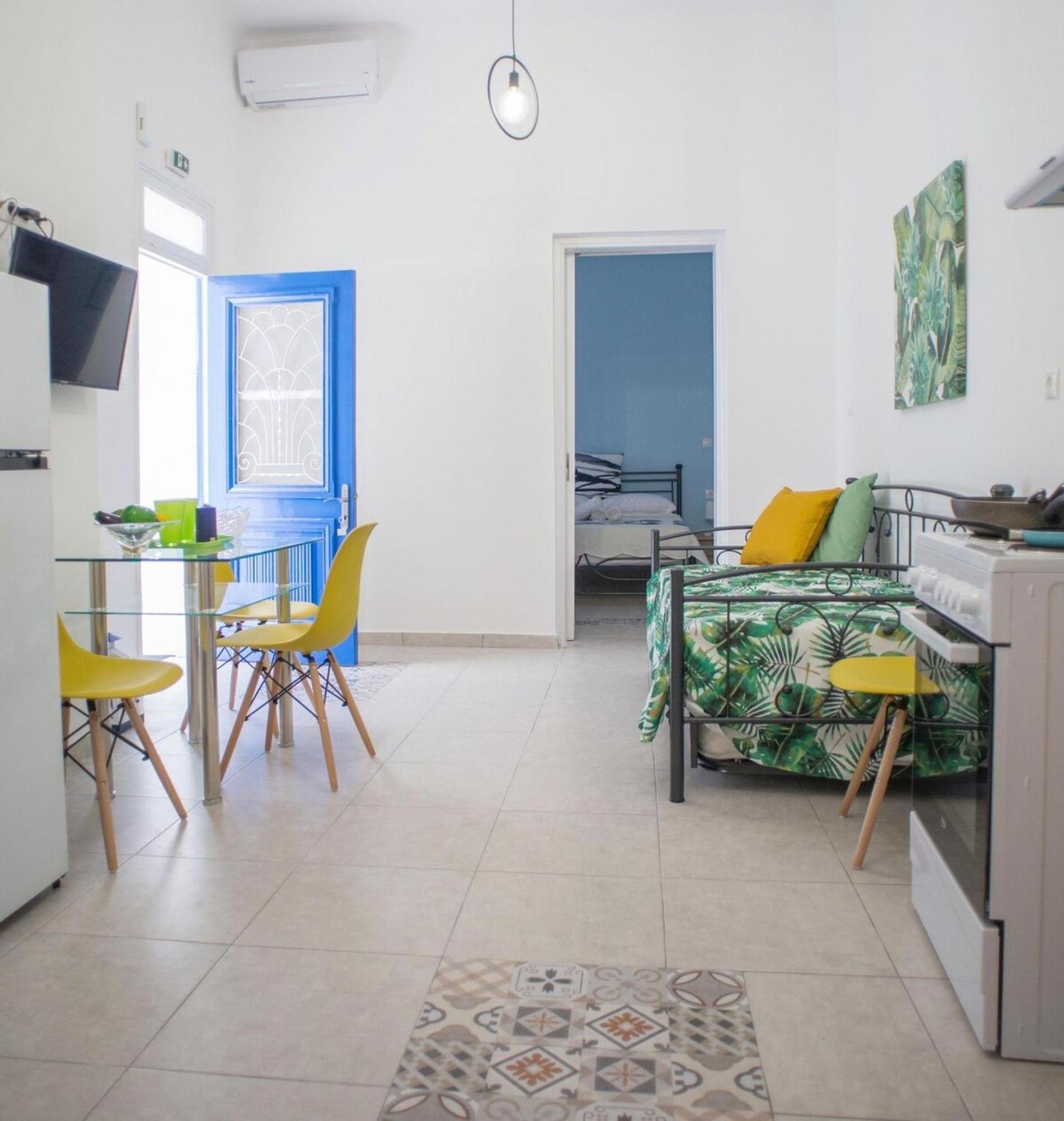 Aimou Studio'S Apartment'S Пирей Экстерьер фото